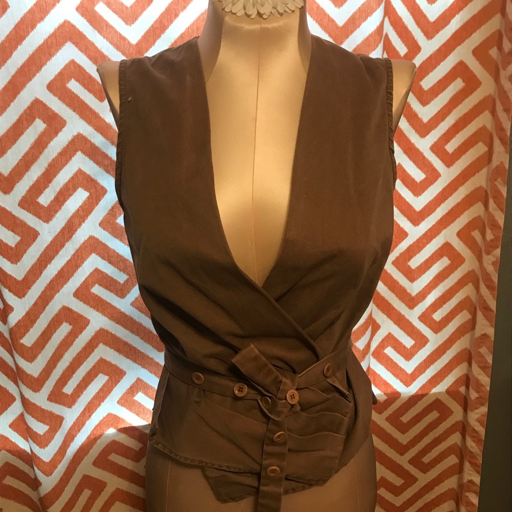 BCBG vest
